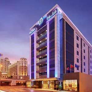 Flora Al Barsha At The Mall מלון