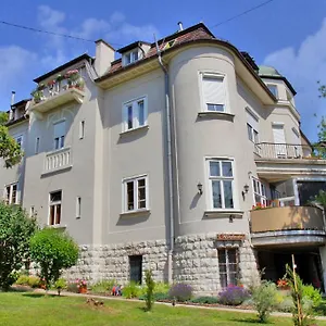 Kalmár Panzió Panzió